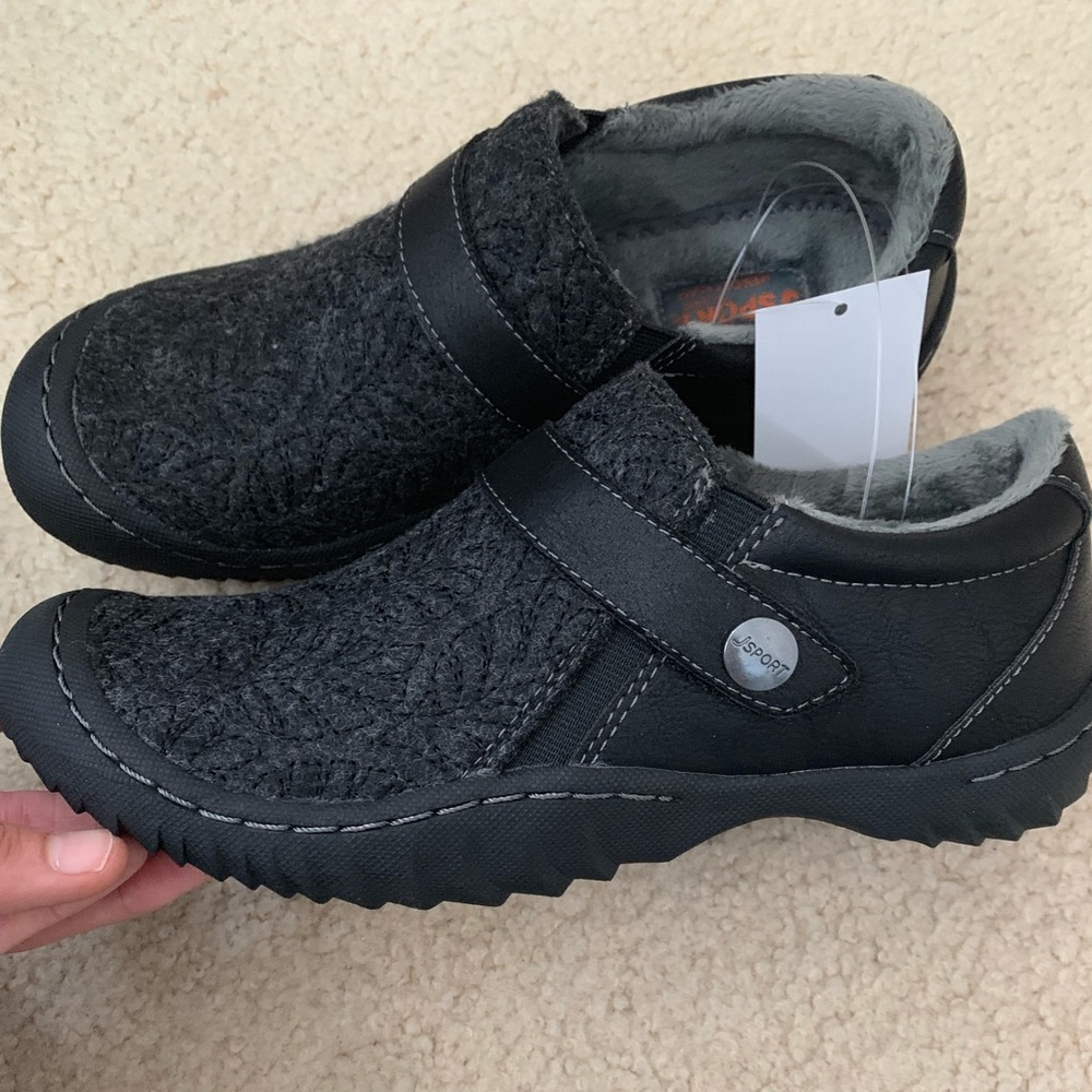 J SPORT comfy shoes